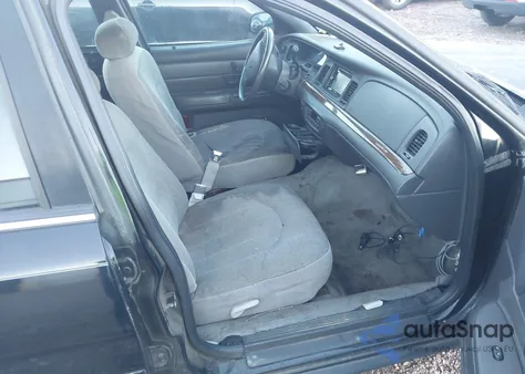 2003 Ford Crown Victoria Lx from USA, damaged, VIN 2FAFP74WX3X136631